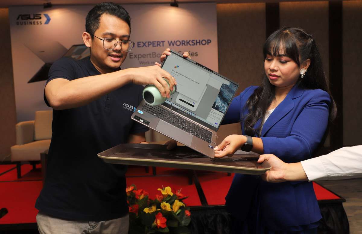 Asus Luncurkan Laptop Tahan Banting ExpertBook P Series