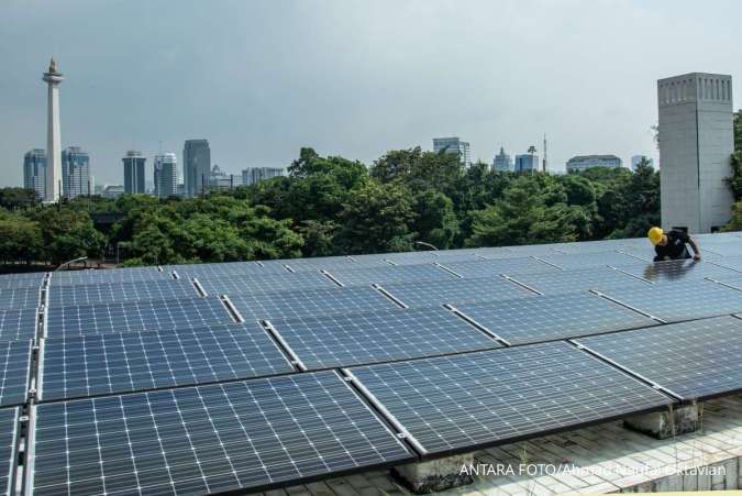 Kementerian ESDM Percepat Regulasi dan Infrastruktur untuk Proyek PLTS 100 GW