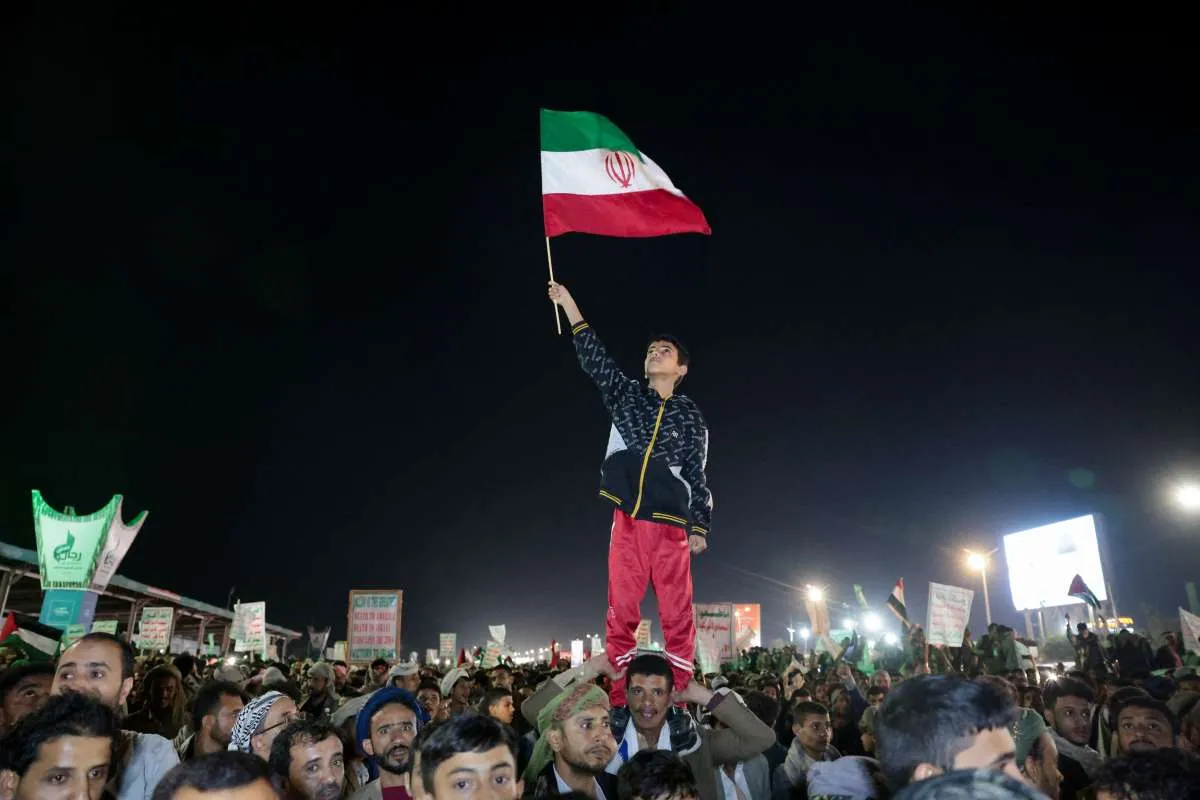 Iran Minta Houthi Siap Tutup Jalur Laut Merah Jika AS Serang Infrastruktur Listrik
