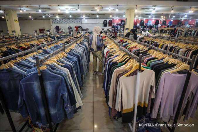 Pengusaha Tekstil Keluhkan Pakaian Impor Banjiri Pasar Indonesia, Akar Dari PHK
