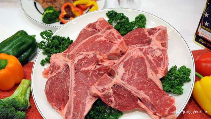 6 Tips Masak Daging Empuk dan Matang Merata Menurut Chef Hollywood