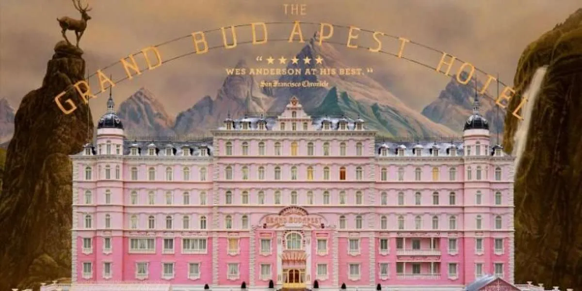 Ingin Bikin Video Ala Wes Anderson yang Lagi Viral? Tonton Dulu 5 Film Garapannya Ini