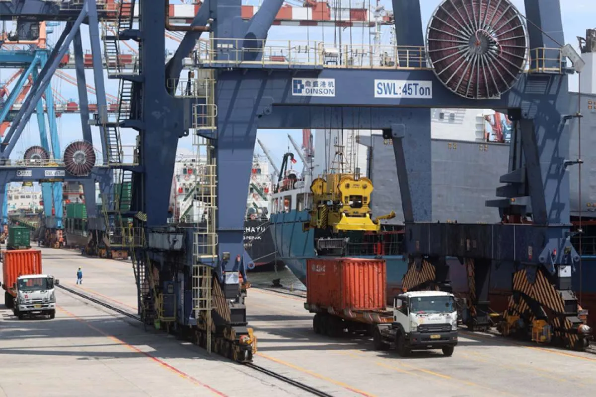 Ekonomi China Lesu, Indonesia Bisa Kena Getahnya