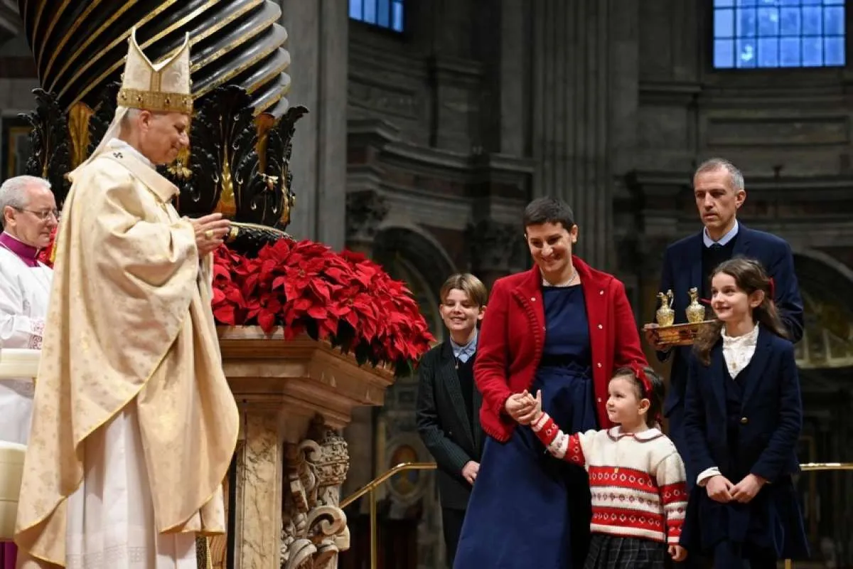 Paus Leo XIV Kecam Kondisi Kemanusiaan di Gaza dalam Khotbah Natal Perdana