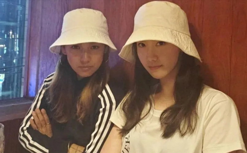 Lee Hyori dan Yoona SNSD minta maaf karena karaoke saat pandemi Corona