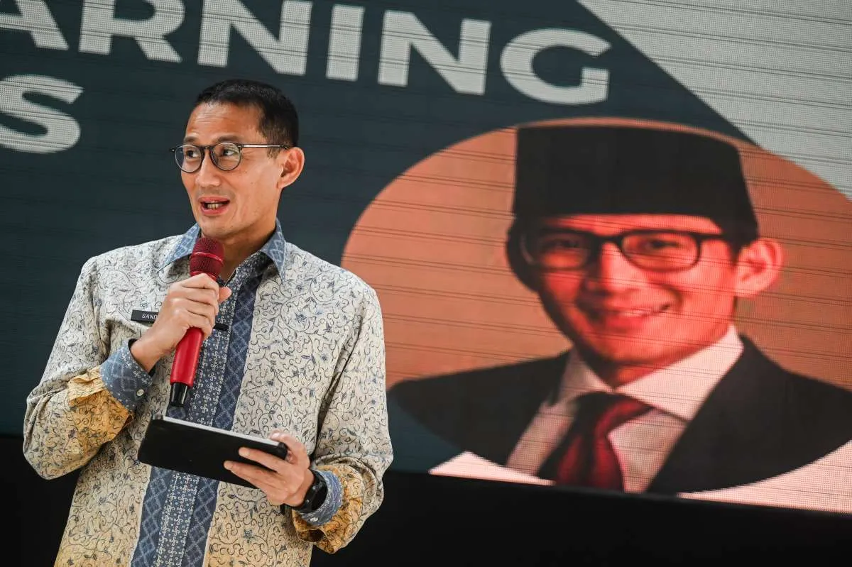 Menparekraf Tinjau Ulang Rencana Short Term Visa, Usulan Biaya Capai US$ 10