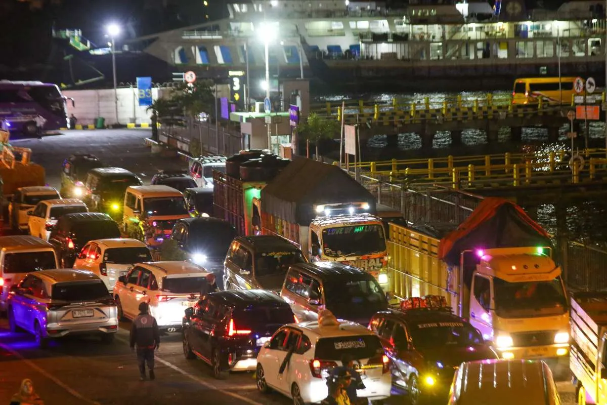 Distribusi Logistik di Ketapang–Gilimanuk Kembali Normal, 27 Kapal Disiagakan