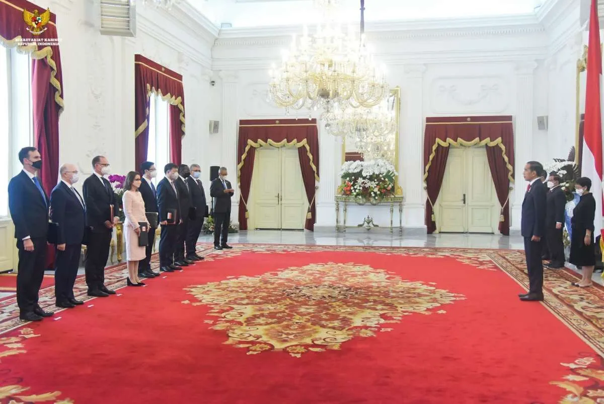 Serahkan Surat Kepercayaan, Duta Besar 8 Negara Sahabat Ingin Tingkatkan Kerja Sama