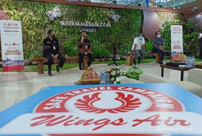 Lion Air Group Terbang Itu Aman Pertama di Pulau Sulawesi di Bandar Udara Internasional Sultan Hasanuddin