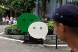 Kemenlu China: Konsumen China bisa boikot Apple jika AS larang WeChat! 