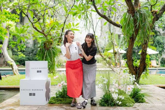 Kolaborasi Uniqlo & Cecilie Bahnsen Curi Perhatian Sheila Dara & Fita Anggriani