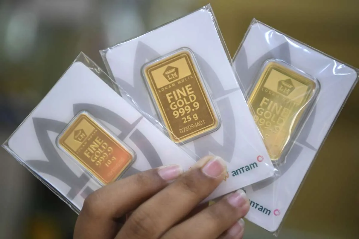 Harga Emas Turun Tipis pada Senin (22/4) Setelah Naik 5 Pekan Beruntun