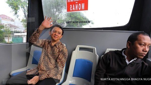 Ahok: Sudah cukup beli bus dari China