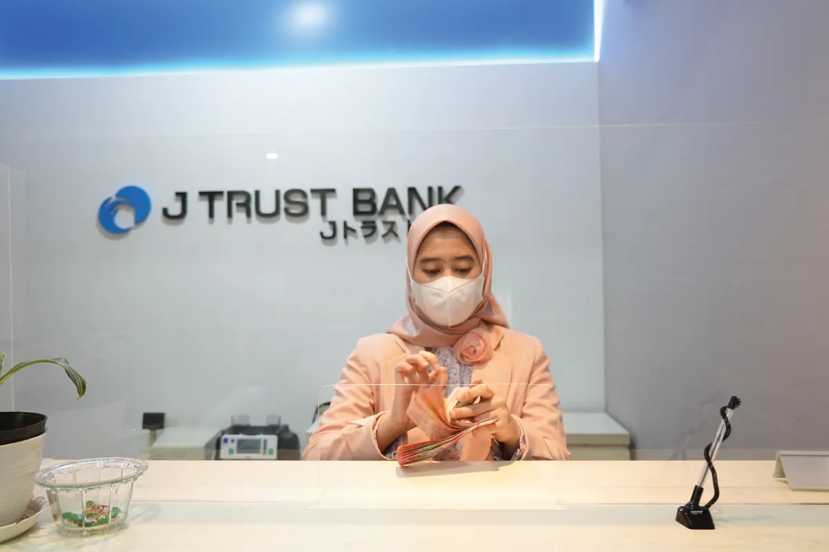 Self-Reward Liburan Mancanegara, Raih Travel Voucher dari Menabung Valas