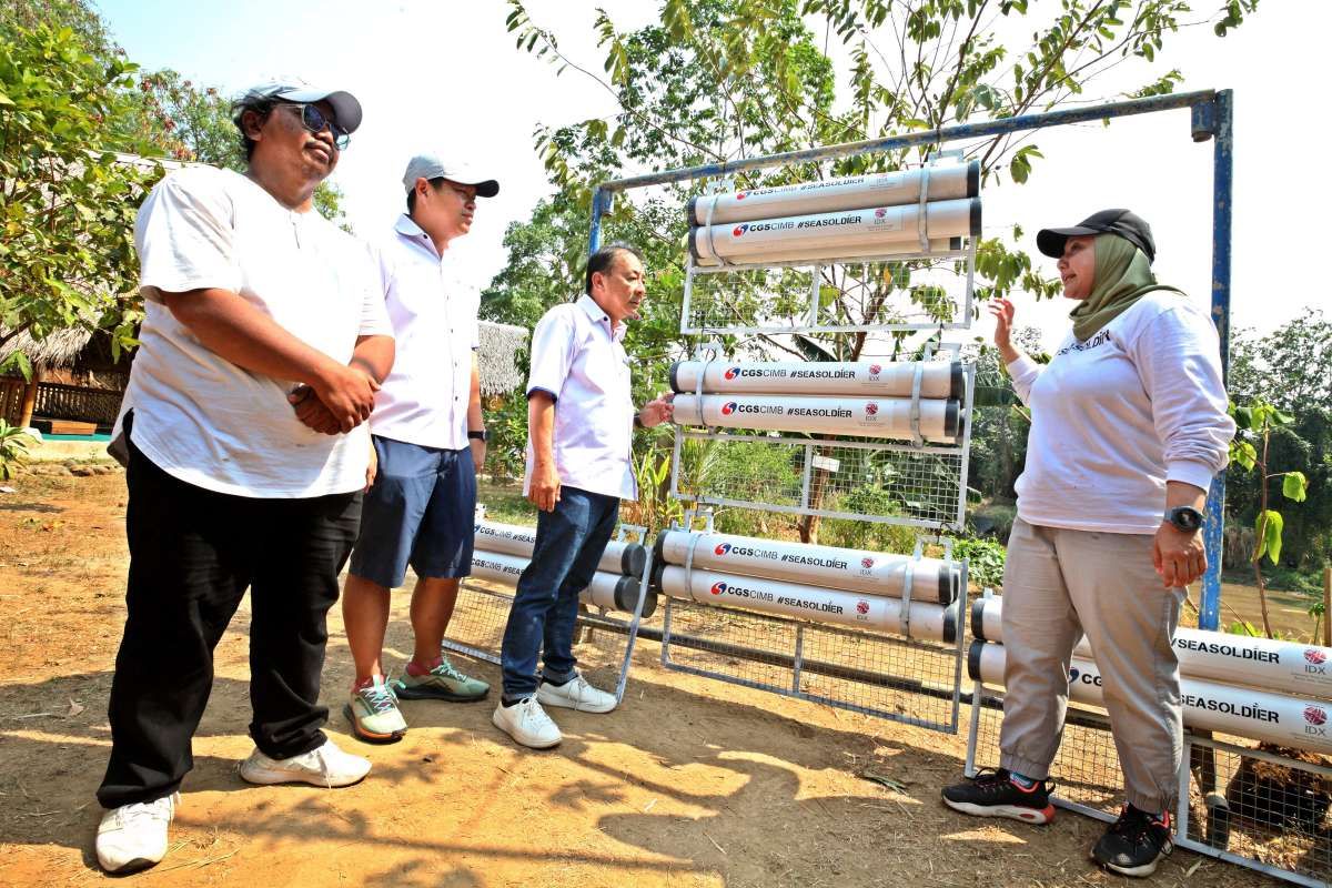 CGS-CIMB Sekuritas Gelar River Trashboom Project untuk Penerapan ESG
