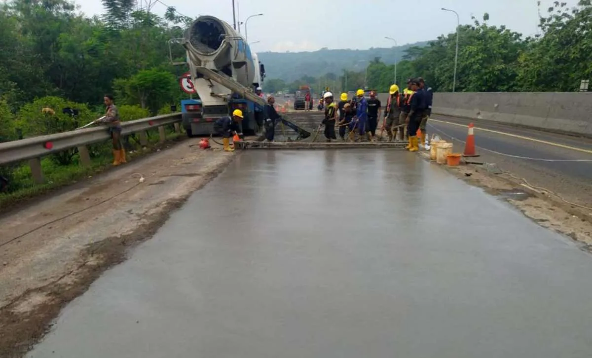 Jasa Marga Targetkan Pemeliharan Ruas Tol Cipularang Capai 35.621 Meter Tahun Ini 