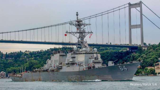 Drone Menyerang Kapal Perang AS USS Carney di Laut Merah, Tapi Ditembak Jatuh