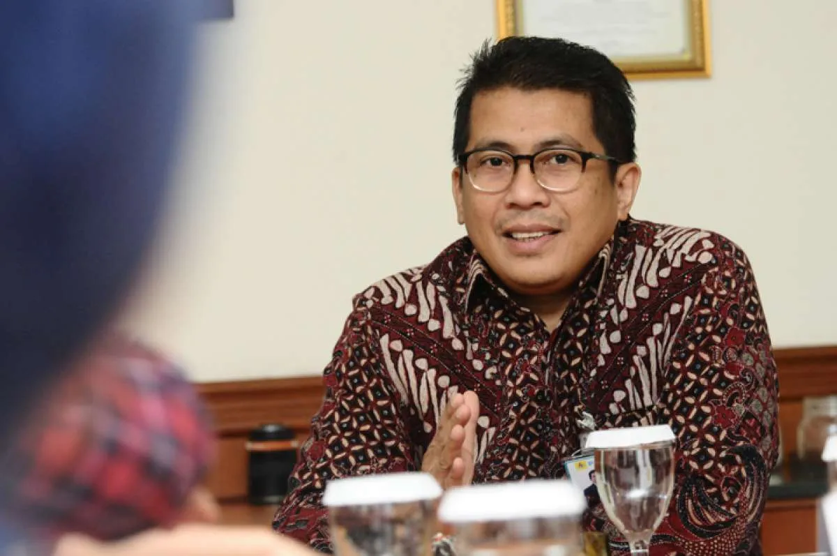 Ada apa dengan sektor industri besar, kok konsumsi listriknya melemah?