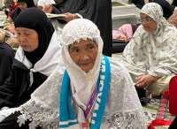 Kisah Haru Nenek Jumaria, Menabung Uang di Ember hingga Bisa Naik Haji