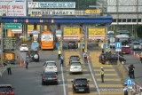 Pebisnis logistik yang terdampak ganjil-genap pintu tol Bekasi berharap ada stimulus
