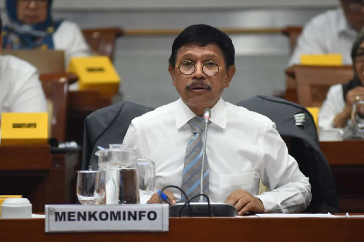 Gaet investasi AS, Menkominfo: Google&Facebook akan bangun data center di Indonesia