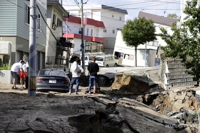 Gempa Berkekuatan 7,3 M Melanda Lepas Pantai Fukushima Jepang