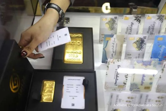 Melesat Tinggi, Cek Harga Emas Antam Hari Ini Senin 5 Januari 2026