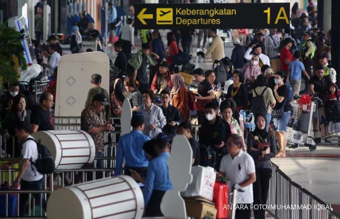 Wacana Pungutan Dana Wisata via Tiket Pesawat, Sandiaga Uno: Masih Kajian