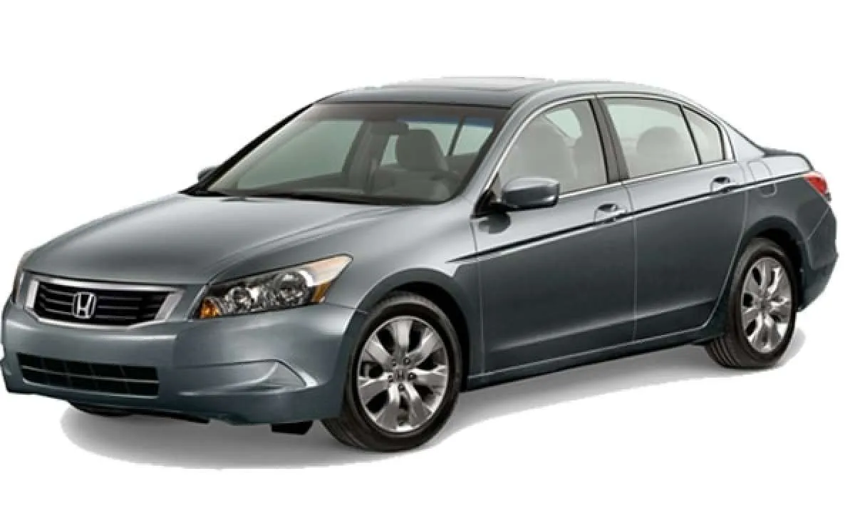 Harga mobil bekas Honda Accord kian terjangkau, dari Rp 100 juta untuk generasi ini