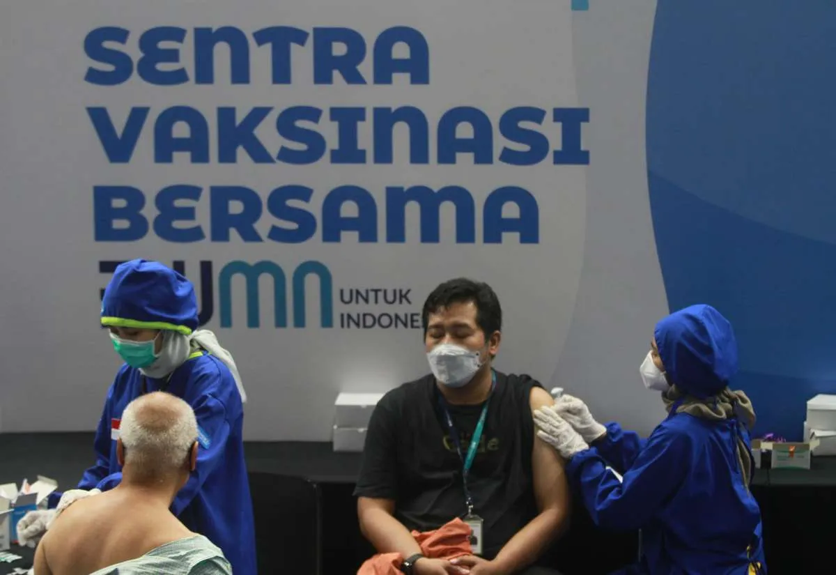 Mau vaksinasi Covid-19? Ini yang boleh & tak boleh dilakukan sebelum & sesudahnya