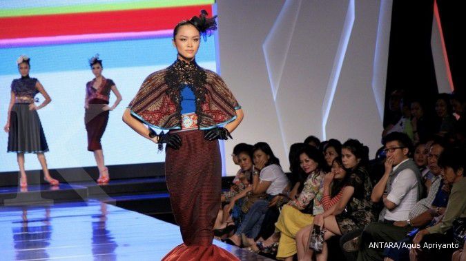 23 desainer adu karya di Jakarta Fashion Week
