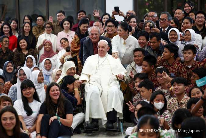 Misa Akbar Paus Fransiskus, GBK Dibuka Pukul 12.00 WIB