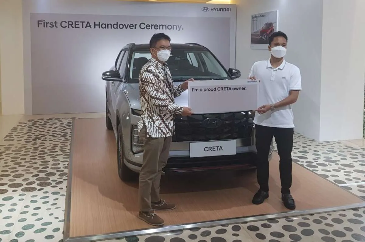 Hyundai Motors Indonesia Serahkan Unit Hyundai CRETA kepada Anthony Ginting 
