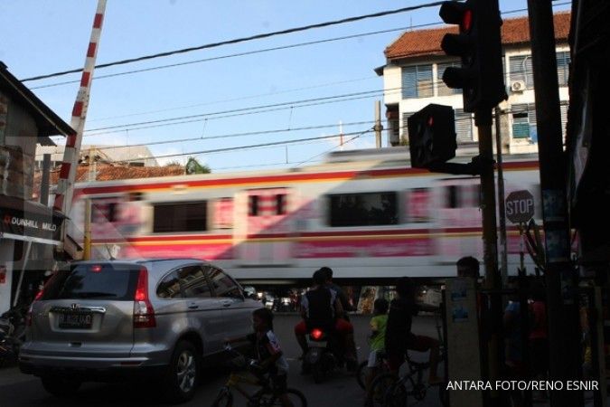 Maut mengintai perlintasan KA Pasar Minggu