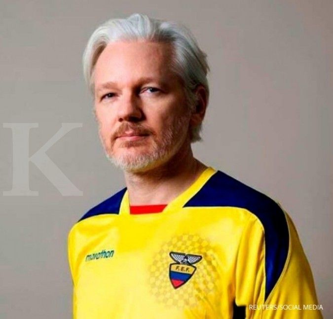 WikiLeaks mengirimkan daftar 140 hal palsu dan memfitnah tentang Julian Assange 