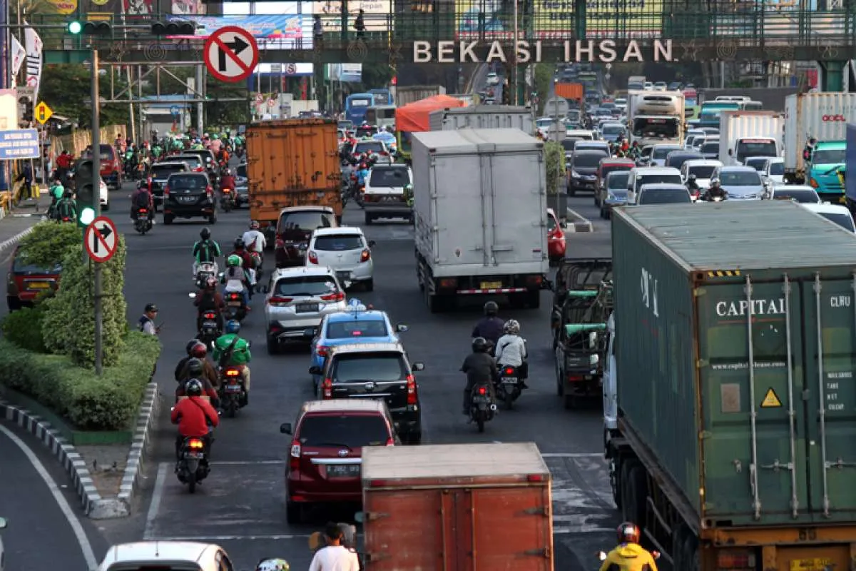 Kemenko tegaskan tidak ada pembatasan transportasi di Jabodetabek