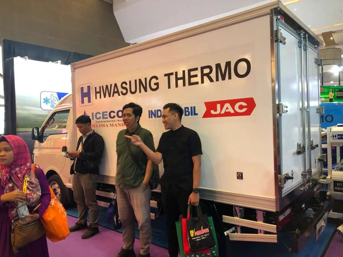 Indomobil JAC Perkenalkan Truk Listrik Berpendingin Pertama di Indonesia