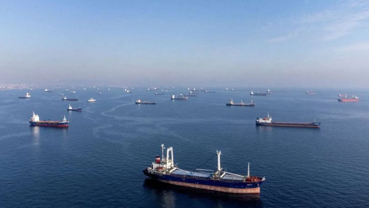 Target Serangan Salah! Houthi Malah Serang Kapal Tanker Pembawa Minyak Rusia