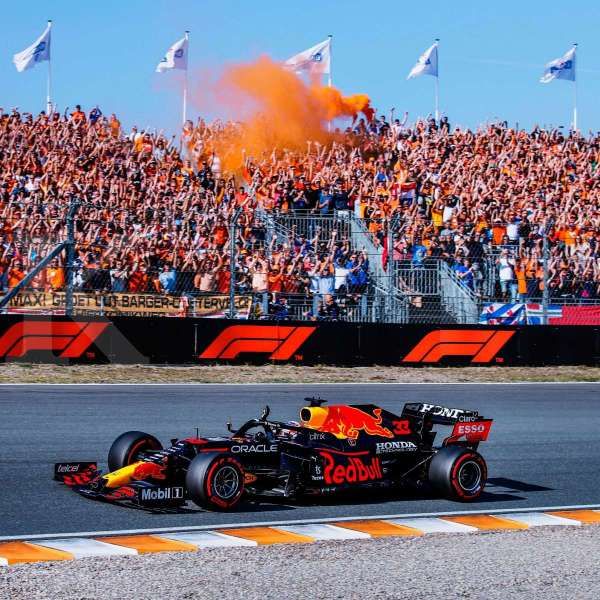 Max Verstappen Raih Kemenangan Bersejarah pada Ajang Balap F1 di Grand Prix Belanda 2021