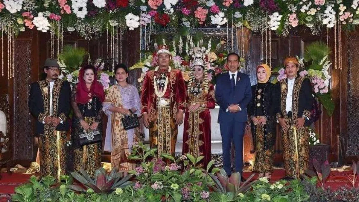 Jokowi mengaku kaget hadiri pernikahan wartawan yang ternyata anak Sudjiwo Tedjo