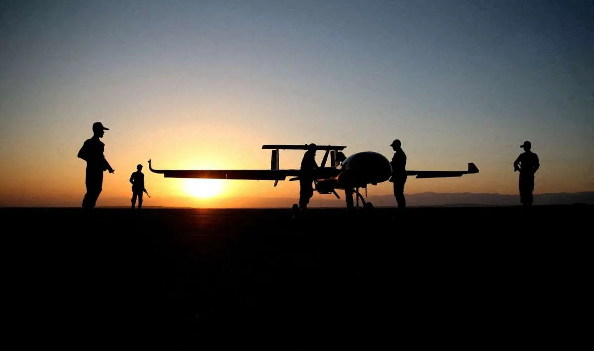 Militer Iran Uji Coba Drone Bomber Serbaguna Baru, Mampu Bawa 7 Kg Bom dan 10 Rudal