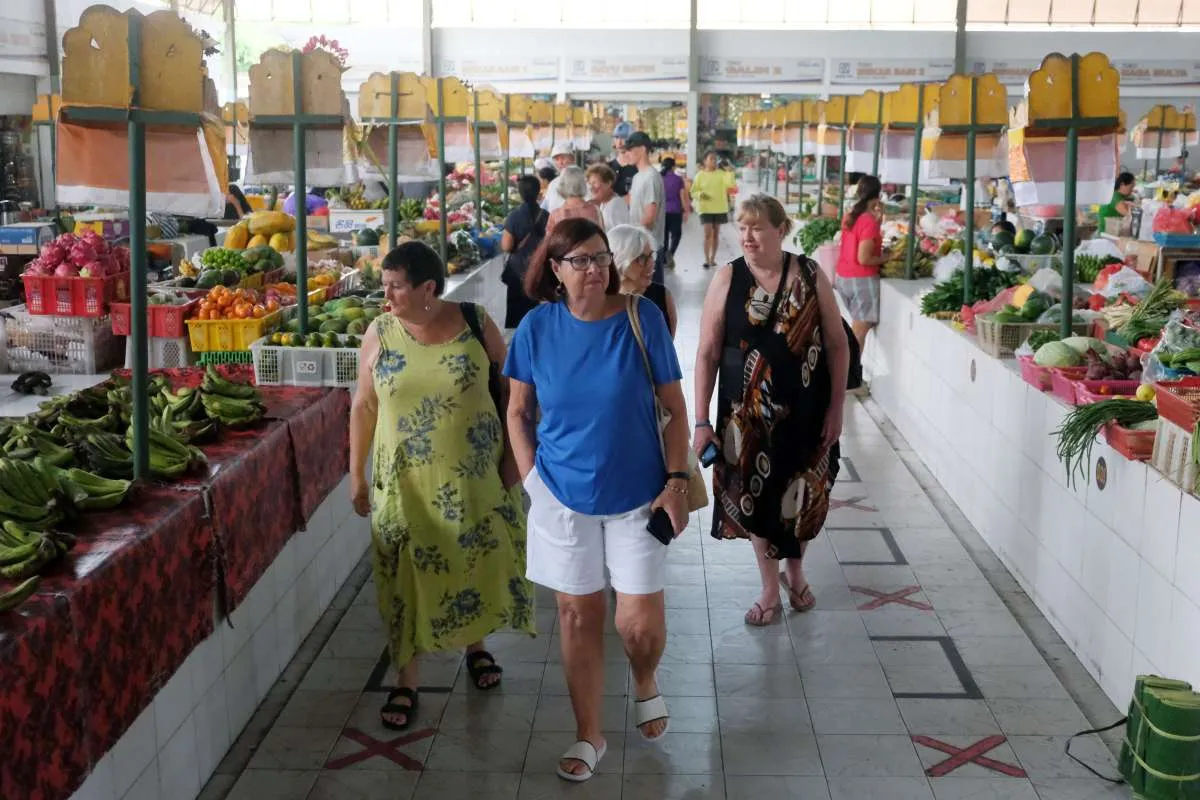 BPS: Jumlah Kunjungan Wisatawan Asing Capai 12,75 Juta Januari-Oktober 2025