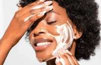 Facial Wash Terbaik Sesuai Jenis Kulit: Jerawat Auto Kempes, Wajah Jadi Mulus