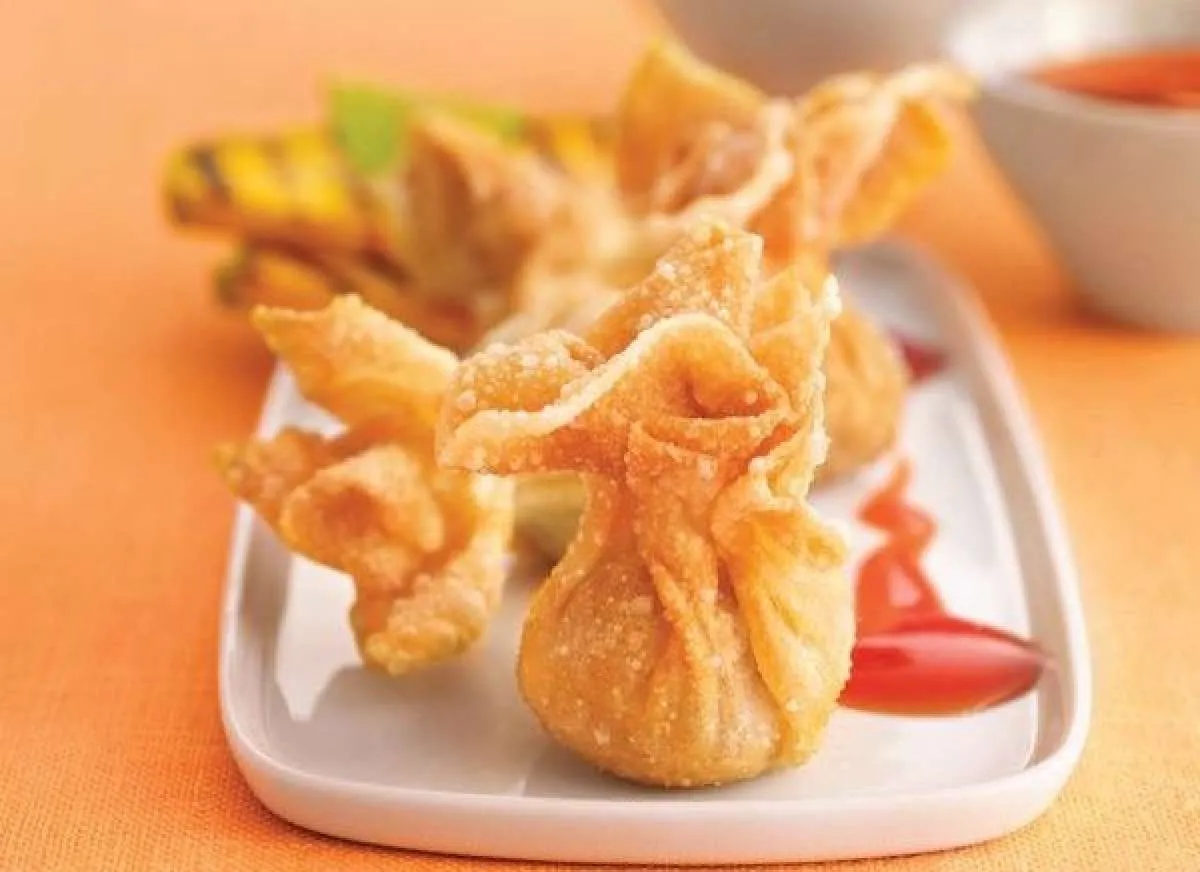 Ini 7 Makanan Pembawa Hoki untuk Tahun Ular Kayu pada Imlek 2025