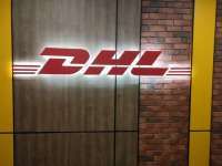 DHL Express Indonesia Meresmikan Service Point Cihampelas 