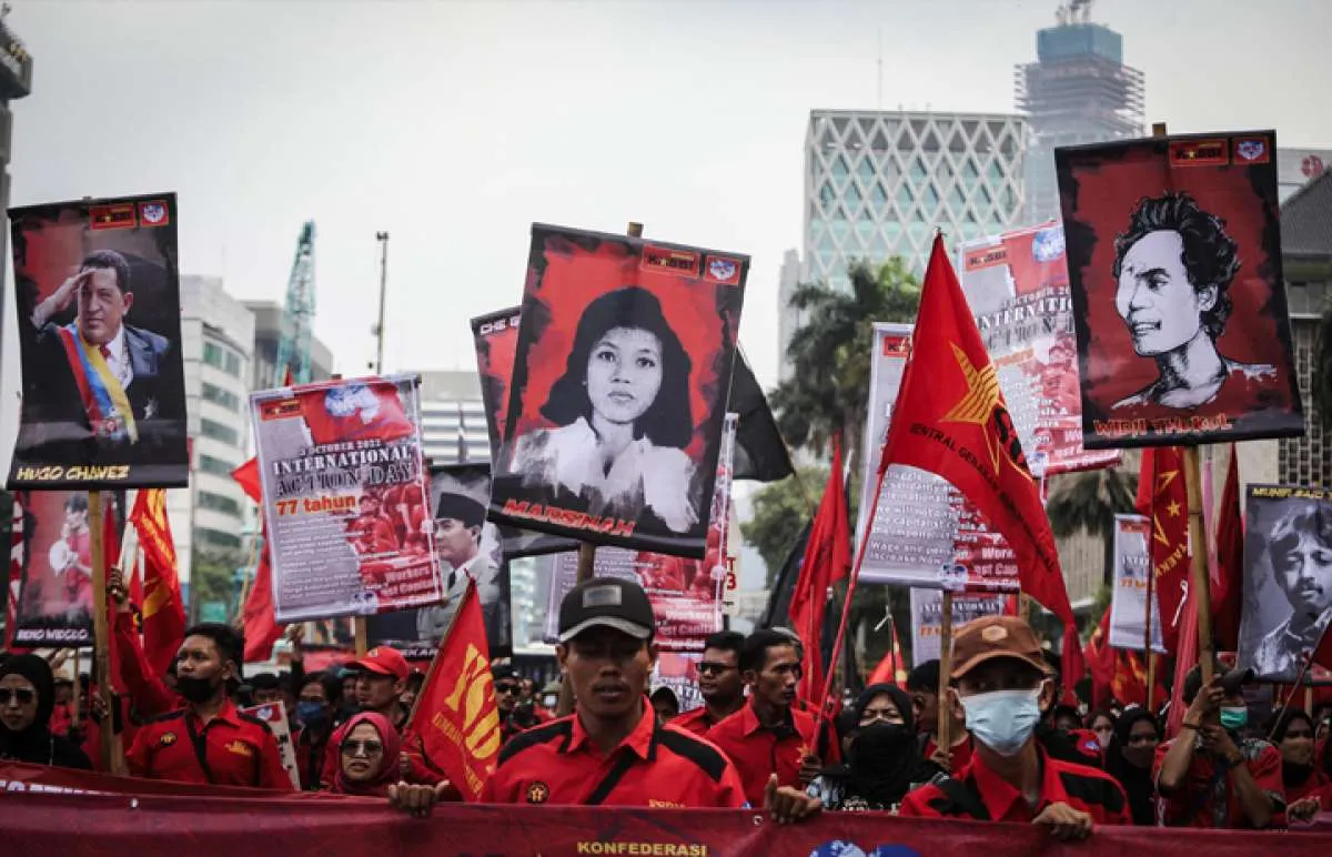 Link Download Perppu Cipta Kerja Di jdih.setneg.go.id, Ada Aturan Jam Kerja & Upah