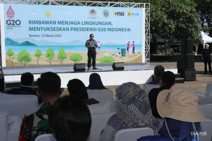 Jaga Ekosistem Laut, PJB dan Kementerian LHK Bersihkan Pantai Tanjung Pasir