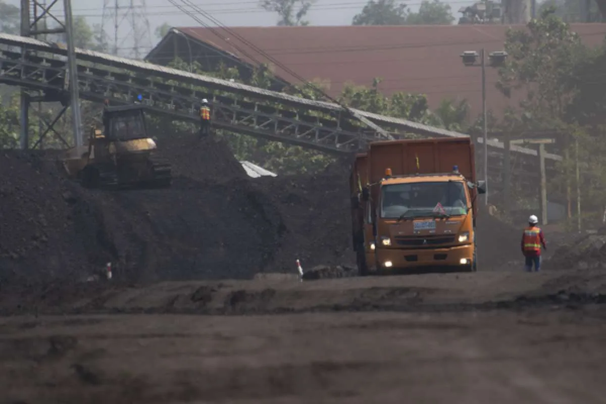 Bukit Asam (PTBA) targetkan produksi batubara capai 37 juta ton pada 2022