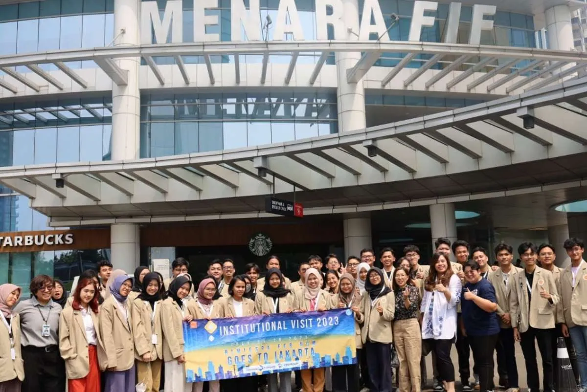 Mahasiswa Ekonomi UGM Tilik Jalur Karir di FIFGROUP  