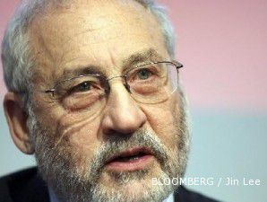 Stiglitz: Kebijakan Fed dan ECB akan memicu chaos